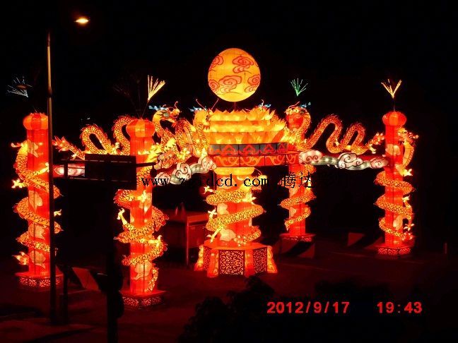 自貢騰達(dá)彩燈閃耀2012無(wú)錫梅園百龍燈會(huì)